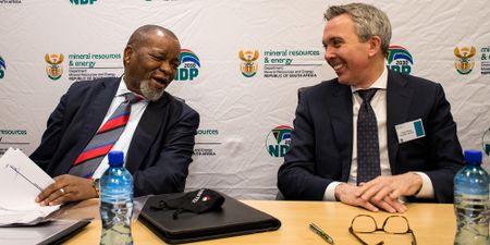 ‘Landmark’ power purchase agreements signed, but Mantashe still punts multiple energy technologies