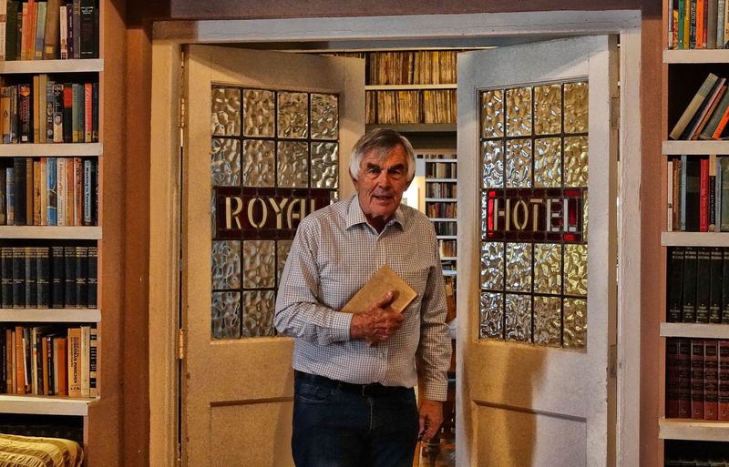 Royal Hotel Bethulie: Ghosts of war in a bookworm’s haunt
