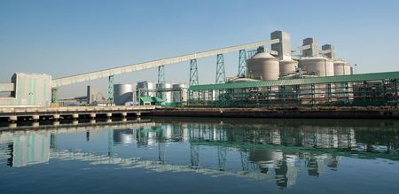 South32 to mothball Mozambique smelter in March as power talks collapse