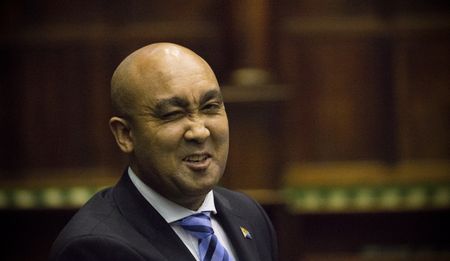 GroundUp: Shaun Abrahams ducks every issue UDF veterans raise
