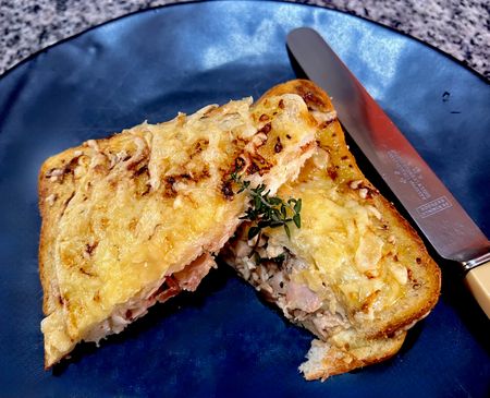 Lekker Brekker Monday: Chicken mayo toasties, à la Croque Monsieur