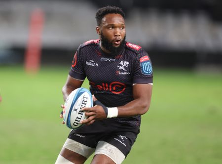Bok star Lukhanyo Am returns for Sharks in must-win game for Durban side