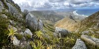 Three Sisters Trail. Photographer: Johan Steyn