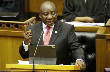 Ramaphosa cuts a lonely figure on that podium