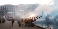 Cannon are fired over Wellington harbour by soldiers from the 16 Field Regiment as part of the 96 gun ‘Death Gun Salute’ on 9 September 2022 in Wellington, New Zealand to mark the death of Queen Elizabeth II. (Photo: Lynn Grieveson / Getty Images)