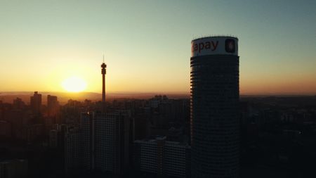 Standard Bank partners with 702 to host Jozi My Jozi Walk the Talk