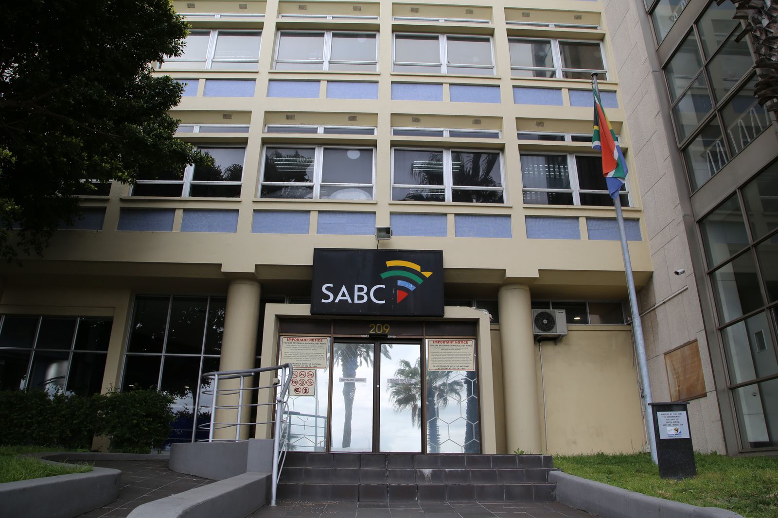 SABC staff’s double whammy – Section 189 letters and action on Hlaudi ...