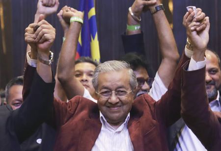 Malaysia's elderly ex-strongman makes stunning return to power