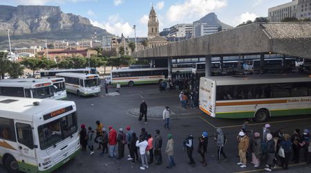 Incentive payments to taxi associations suspended in bid to quell minibus transport war