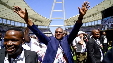 IFP launches manifesto amid spectacle – with calls to action against poverty, corruption and crime