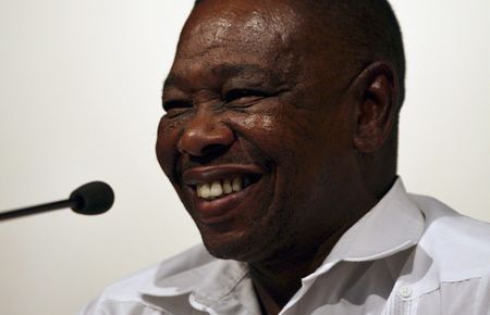 FIVE MINUTES: South Africa
