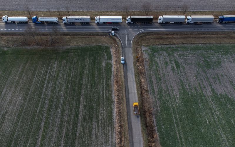 First empty lorries pass through new Ukraine crossing at Polish border