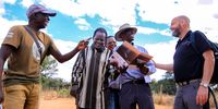 Fred-Vuvuzelas chasing lions