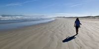 Fighting the crowds at Strand Beach. Photographer: Barry Hannam
