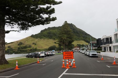 New Zealand resumes victim recovery efforts after fatal landslide
