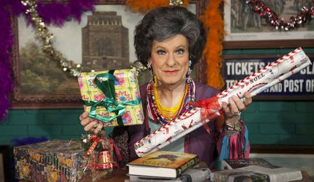 Video: Evita's Free Speech, Ep.70 – Evita wraps up for Tata Krismis