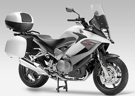 Crossrunner - Honda's bold launch of a new bike genre