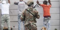 In photos: Army enters Cape Town’s Lavender Hill, but some are sceptical