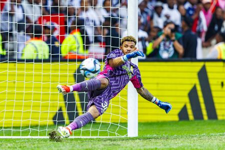 Player of the season award adds to the legend of SA goalkeeper Ronwen Williams