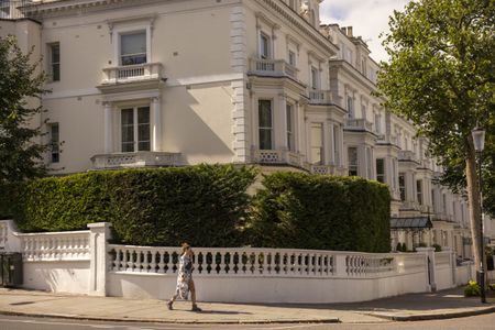 Luxury London homes for sale at discounts rise by 39% in a year