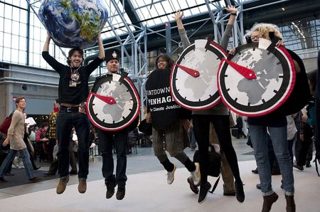 Leaked documents stir a boiling pot at Copenhagen climate conference