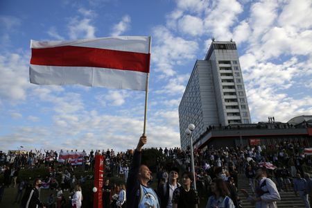 Belarusian opposition leader calls for new protests and vote recount