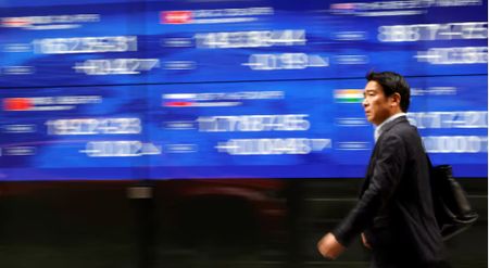 Traders mark time ahead of US CPI, bank earnings