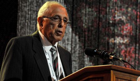Kathrada: We need real leadership to beat racism and xenophobia