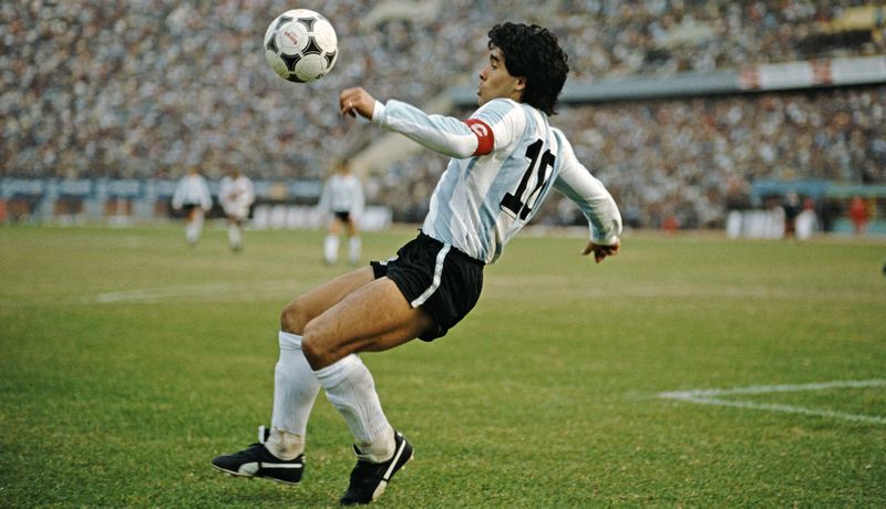 DM-Maradona-Death-05.jpg