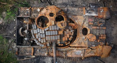 Ukraine GDP fell 15.1% Q1 yr/yr - official