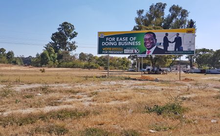 EU observers criticise Zimbabwe elections for 'un-level playing field'