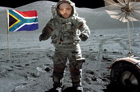 NARRATIVE: Ivo goes to the Moon