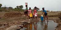 Pupils fetch water from the river, which they say is dirty. (Photo: Bongane Motaung)