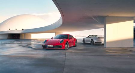 For this old-car enthusiast, Porsche’s new 911 Carrera GTS simply does everything right