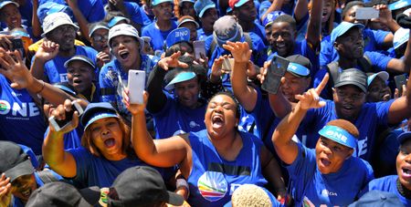 DA federal council backs race-based empowerment but confusion remains