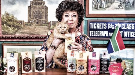 Ep. 155: Evita gives a toffee (Video)