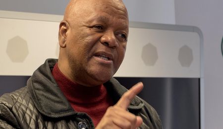 GroundUp: Post Office to pay social grants after agreement reached with Sassa