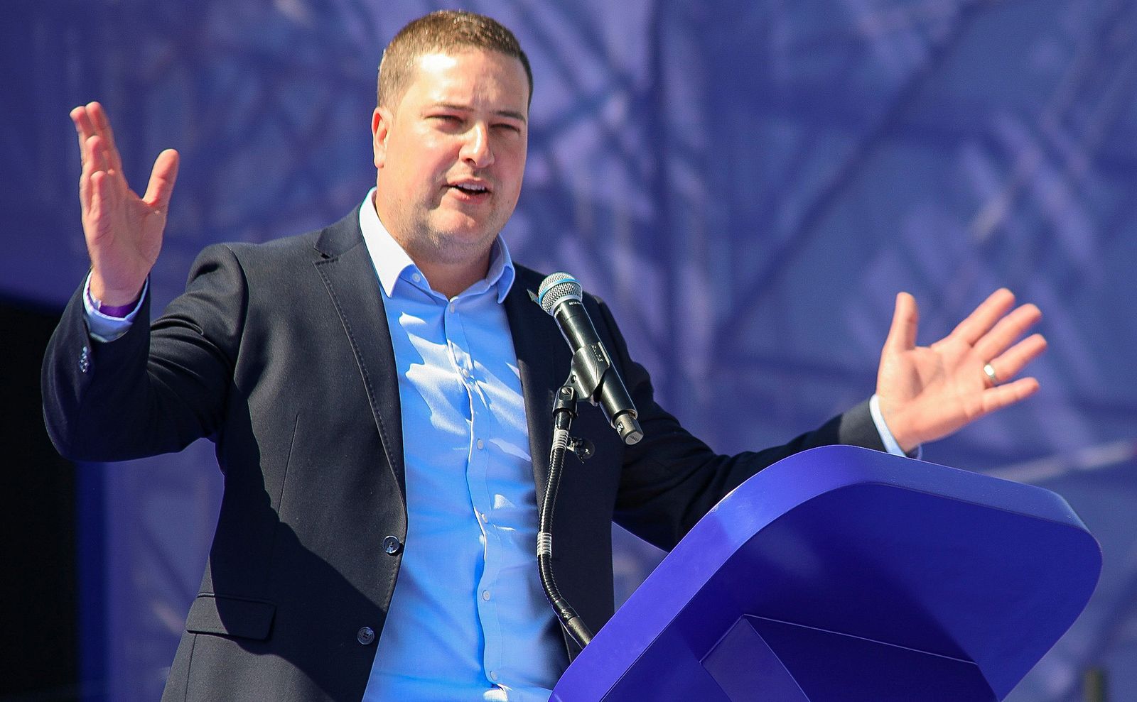 The pressure on the mayor