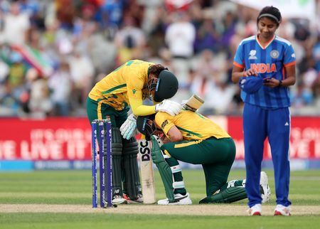 Kapp steers SA to historic run-chase triumph, keeping World Cup dreams alive