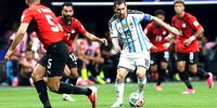 World Cup-Magical Messi