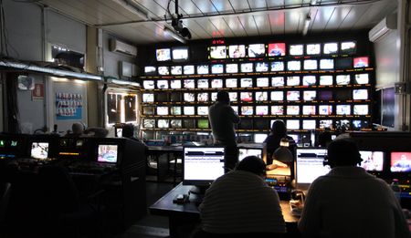 Op-Ed: Big Brother is watching your phone call records