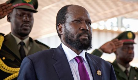 South Sudan says Sudan poses new obstacle to oil sales