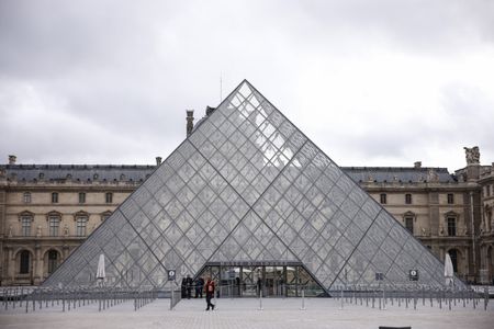 France's Louvre Museum closes gallery due to structural weakness