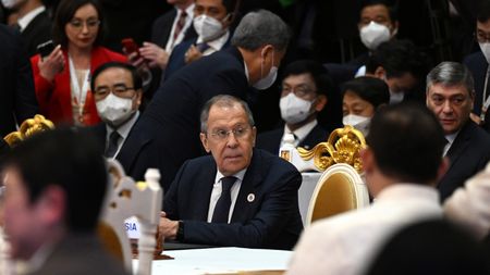 Russia, US fail to agree on Asean statement; Moscow forces mass near Melitopol