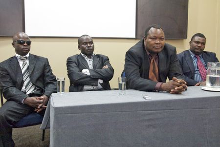 Zim's MDC-99 to fight fire with fire