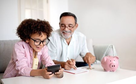 Three effective strategies for passing wealth to your grandchildren