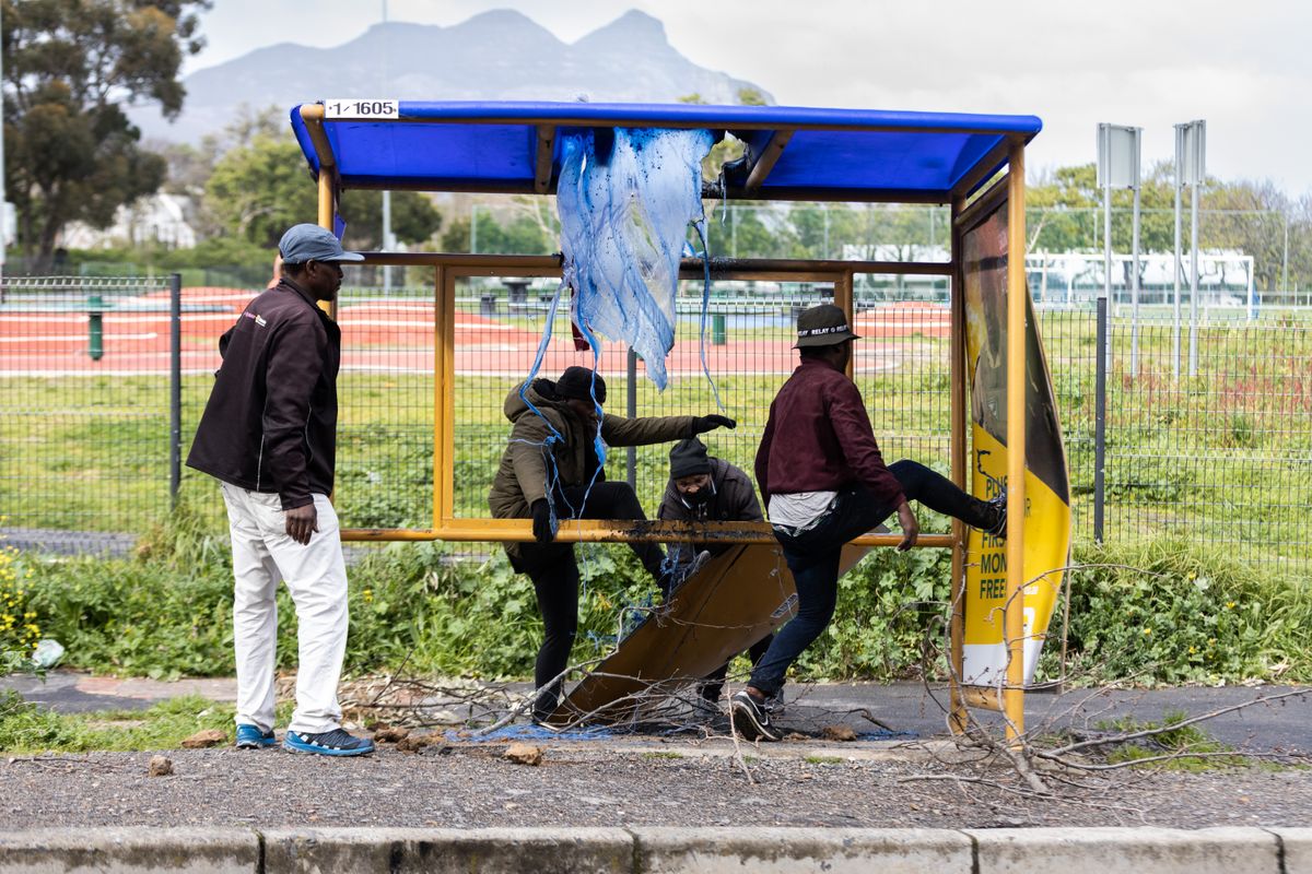 Taxi drivers run riot, torch streets of Hout Bay over bus routes
