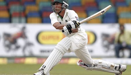 Positive Pakistan: Yes, we Kahn!