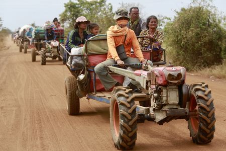 Trump says he will make telephone call to stop renewed Thailand-Cambodia fighting