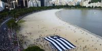 An aerial photo shows Botafogo fans celebrating the CONMEBOL Libertadores Cup victory, in Rio de Janeiro, Brazil, 01 December 2024. Botafogo won the CONMEBOL Libertadores final match against Atletico Mineiro on 30 November in Argentina.  EPA-EFE/ANDRE COELHO